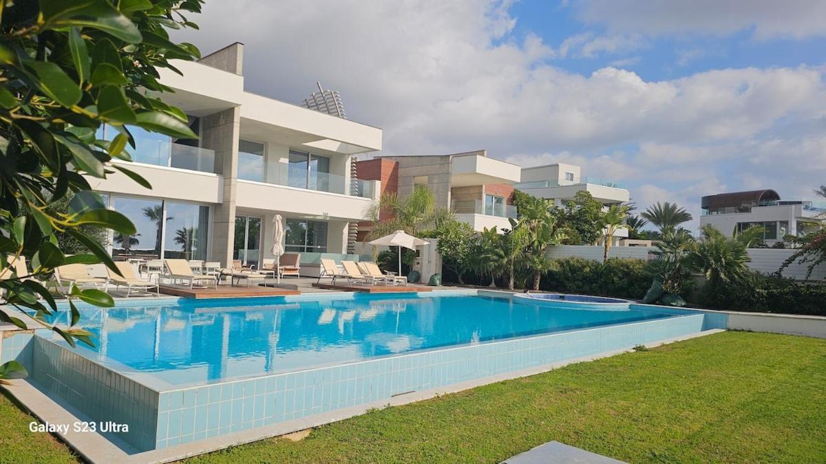 Villa Beachfront Luxury Tranquility Agia Napa
